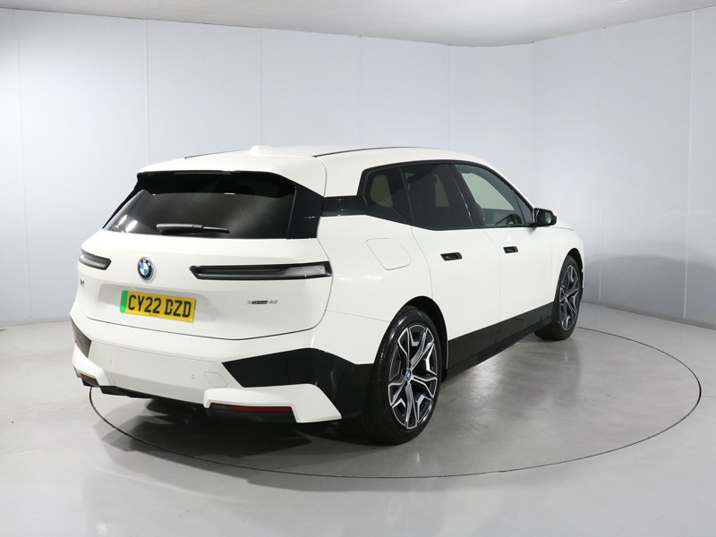 2022 (22) BMW iX 240kW xDrive40 M Sport 76.6kWh 5dr Auto 5535029