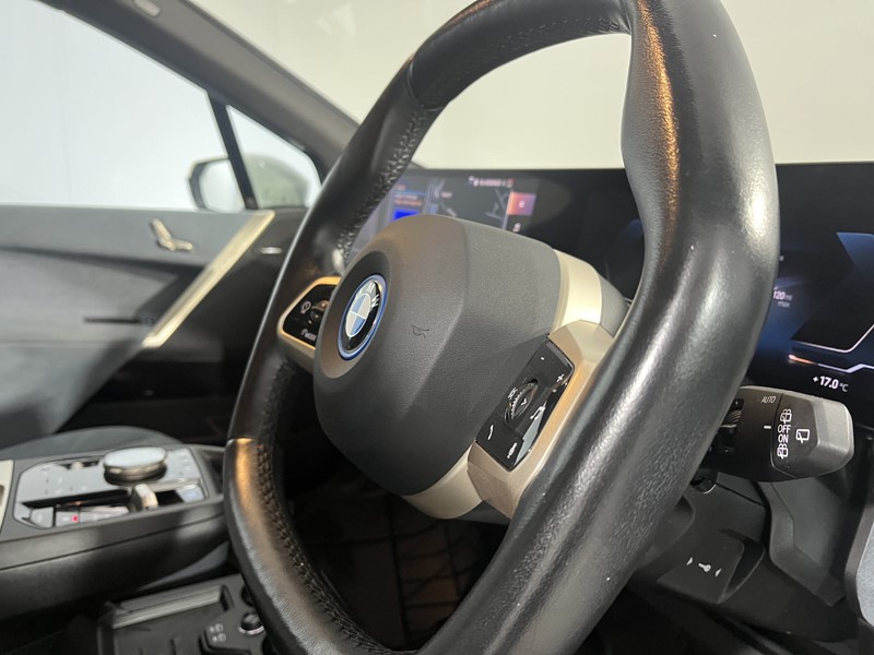 2022 (22) BMW iX 240kW xDrive40 M Sport 76.6kWh 5dr Auto 5534999