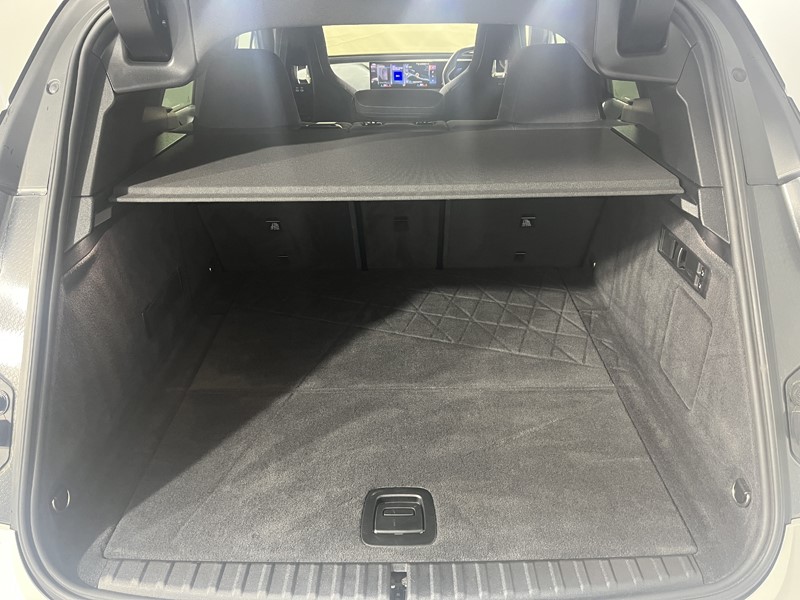 2022 (22) BMW iX 240kW xDrive40 M Sport 76.6kWh 5dr Auto 5534990