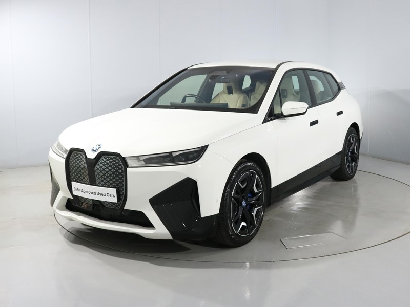 2023 (23) BMW iX 240kW xDrive40 M Sport 76.6kWh 5dr Auto 5539881