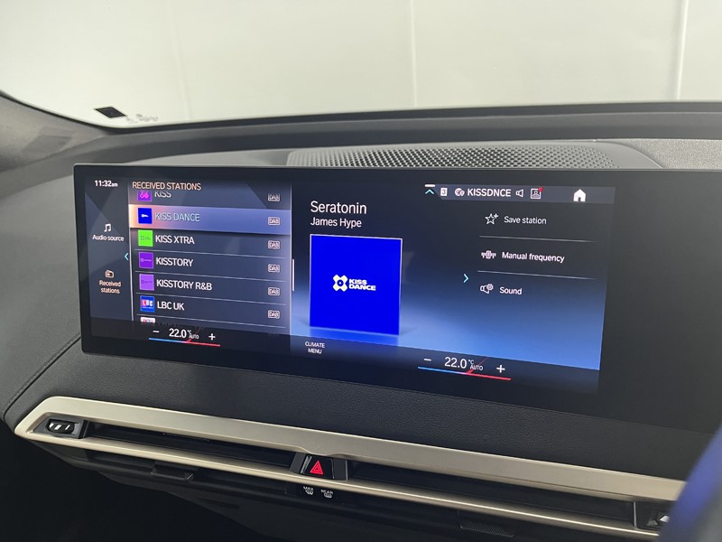 2023 (23) BMW iX 240kW xDrive40 M Sport 76.6kWh 5dr Auto 5539864