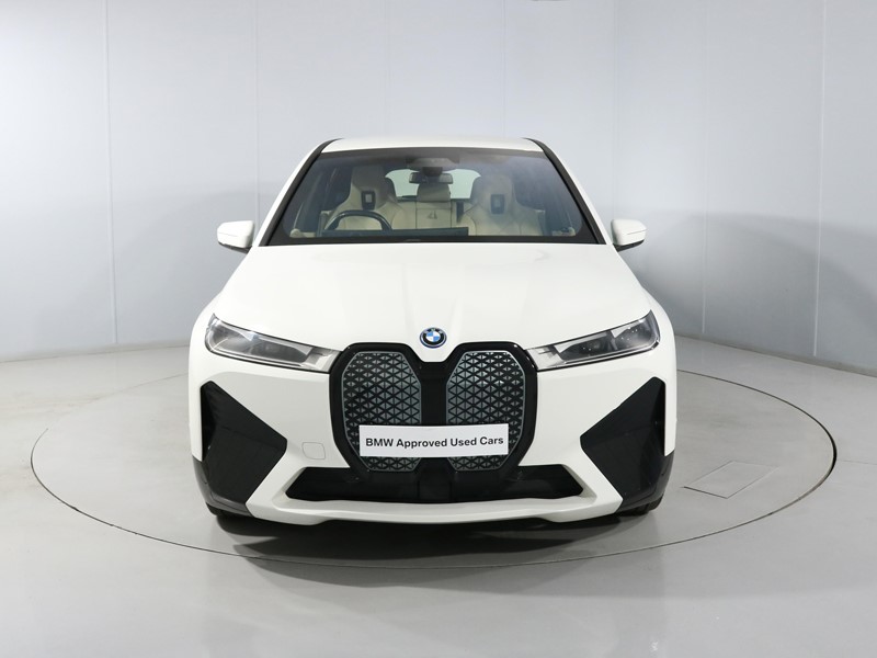 2023 (23) BMW iX 240kW xDrive40 M Sport 76.6kWh 5dr Auto 5539852