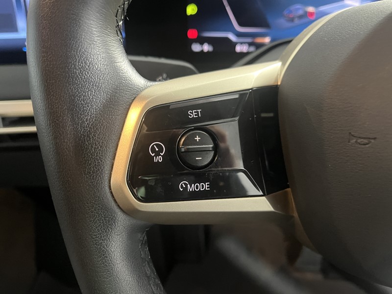 2023 (23) BMW iX 240kW xDrive40 M Sport 76.6kWh 5dr Auto 5540184