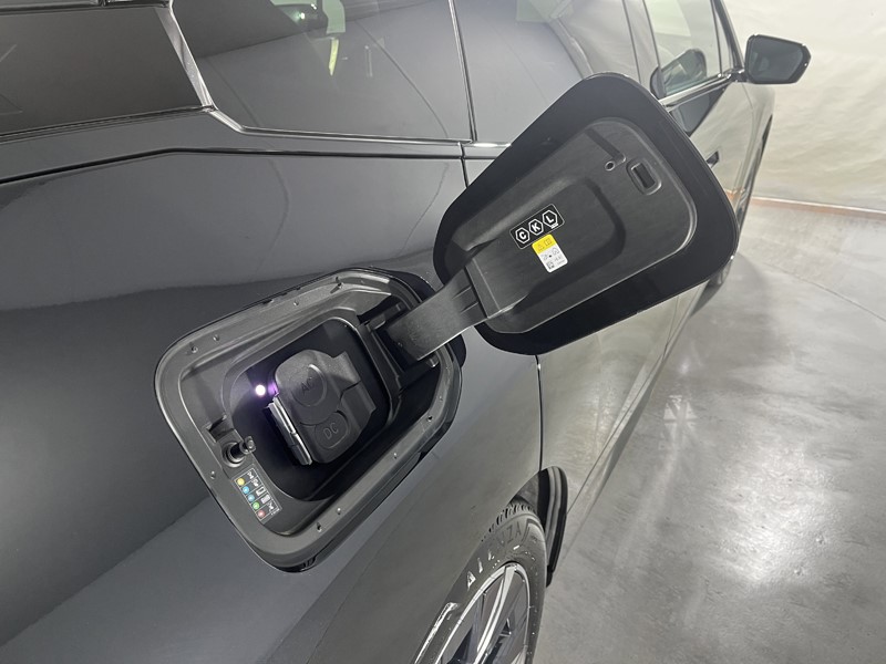 2023 (23) BMW iX 240kW xDrive40 M Sport 76.6kWh 5dr Auto 5540203