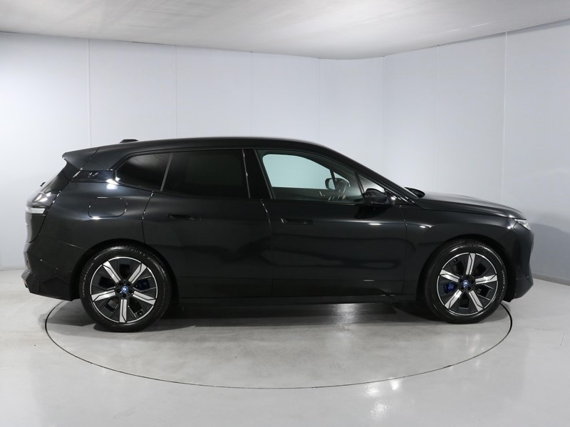 2023 (23) BMW iX 240kW xDrive40 M Sport 76.6kWh 5dr Auto 5540163