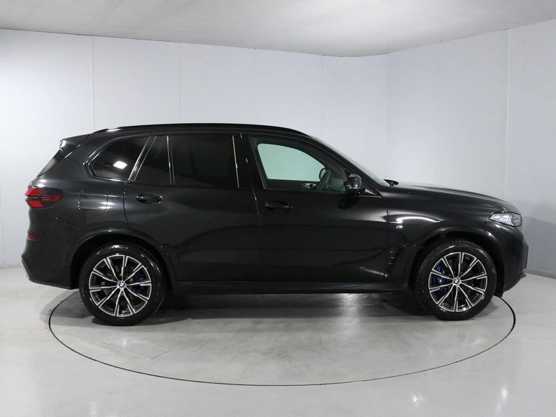 2024 (73) BMW X5 xDrive30d MHT M Sport 5dr Auto 5535208