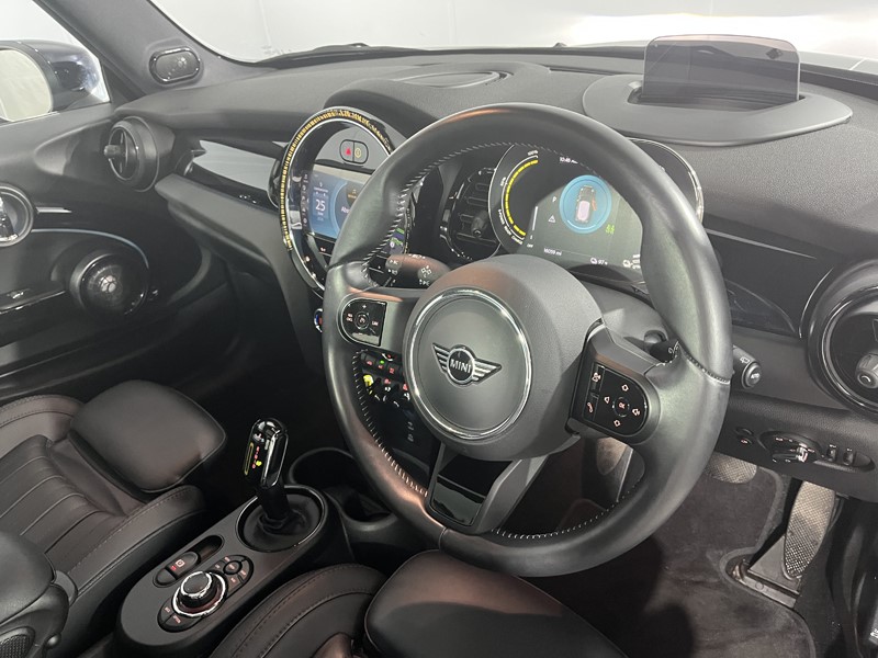 2023 (23) MINI HATCHBACK 135kW Cooper S Level 3 33kWh 3dr Auto 5549053