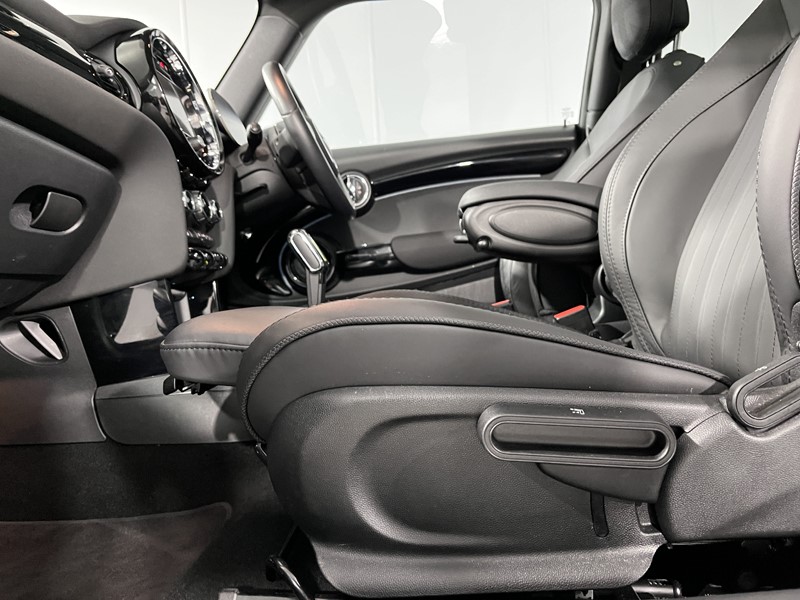 2023 (23) MINI HATCHBACK 135kW Cooper S Level 3 33kWh 3dr Auto 5549084