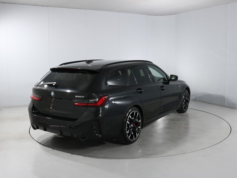 2026 (26) BMW 3 SERIES 320i M Sport 5dr Step Auto 5853529
