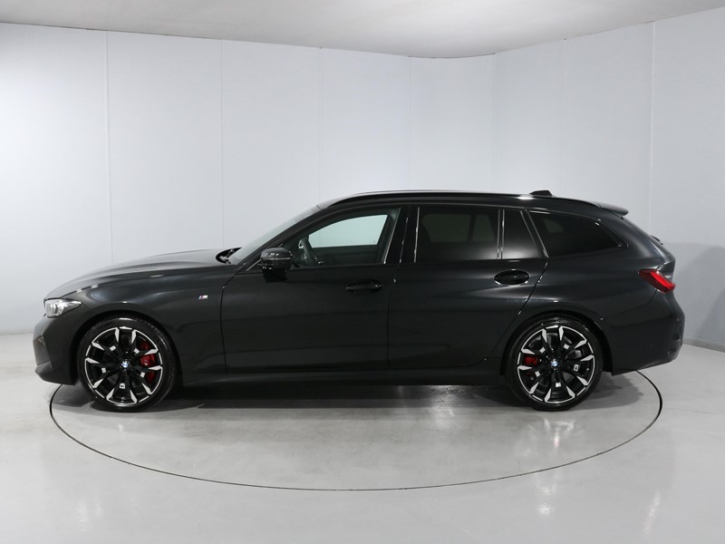 2026 (26) BMW 3 SERIES 320i M Sport 5dr Step Auto 5853530