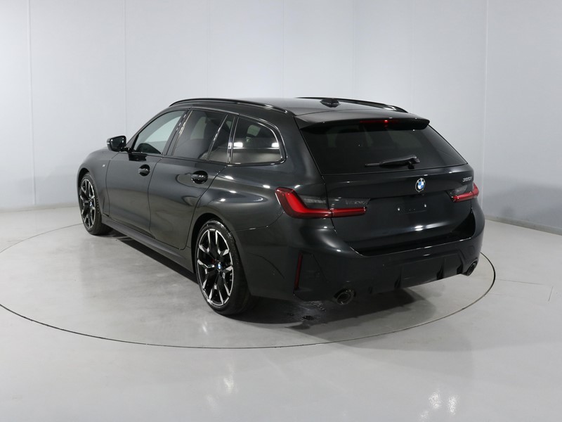 2026 (26) BMW 3 SERIES 320i M Sport 5dr Step Auto 5853482