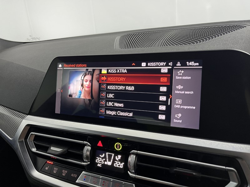 2021 (21) BMW 3 SERIES 320i xDrive M Sport 4dr Step Auto 5706216