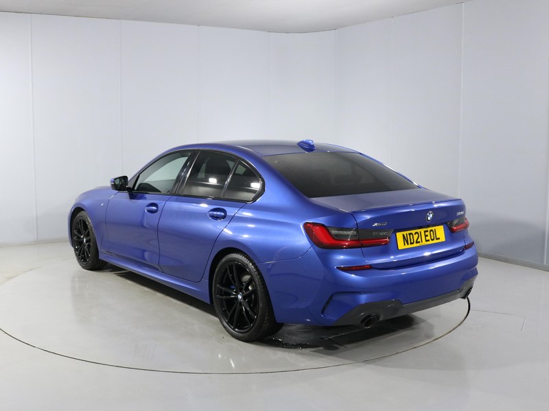 2021 (21) BMW 3 SERIES 320i xDrive M Sport 4dr Step Auto