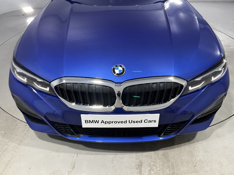 2021 (21) BMW 3 SERIES 320i xDrive M Sport 4dr Step Auto 5588569