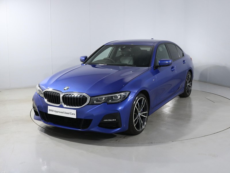 2021 (21) BMW 3 SERIES 320i xDrive M Sport 4dr Step Auto 5588575