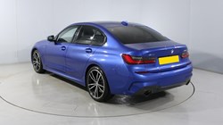 2021 (21) BMW 3 SERIES 320i xDrive M Sport 4dr Step Auto 1