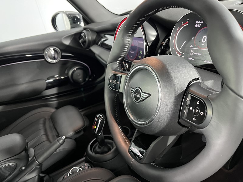 2021 (71) MINI HATCHBACK 2.0 John Cooper Works 3dr Auto 5533679