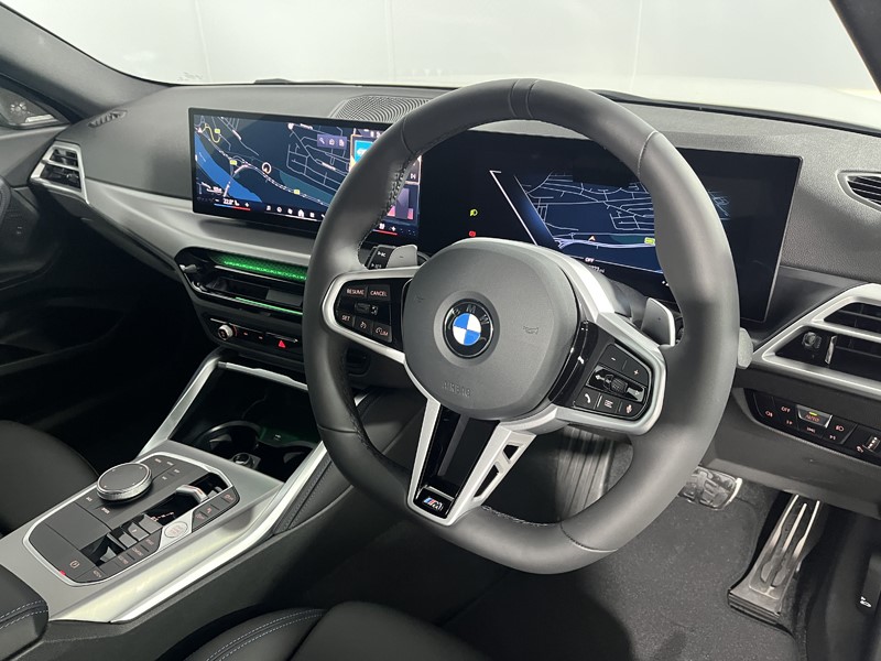 2026 (26) BMW 2 SERIES 220i M Sport 2dr Step Auto 5852824
