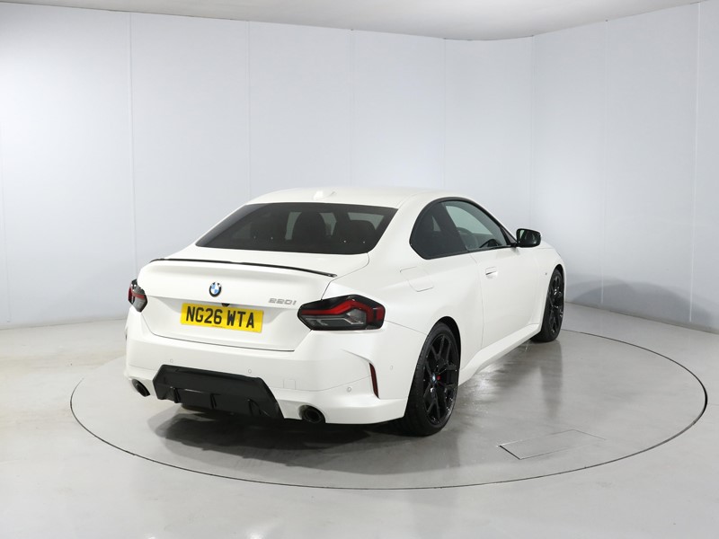 2026 (26) BMW 2 SERIES 220i M Sport 2dr Step Auto 5852863