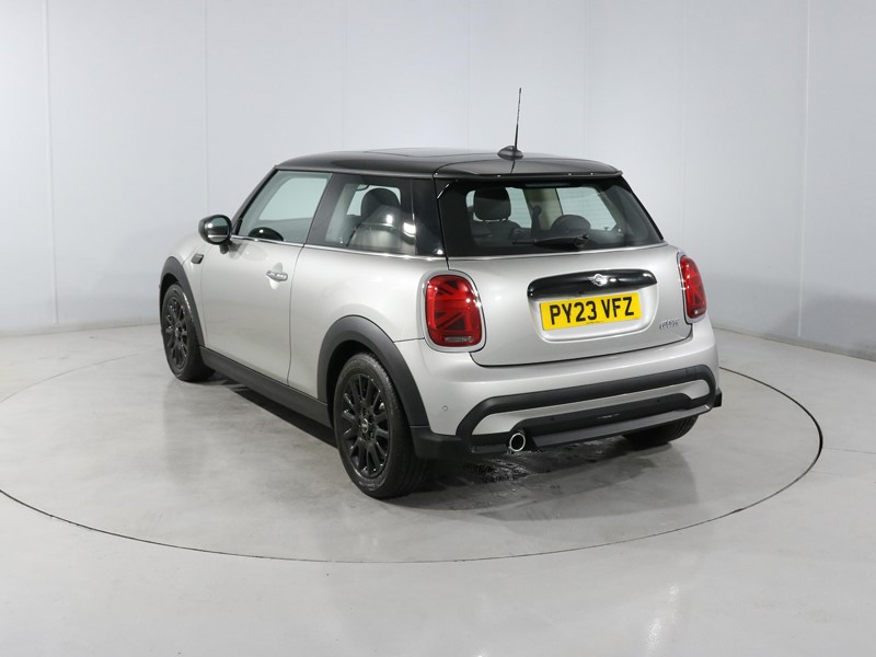 2023 (23) MINI HATCHBACK 1.5 Cooper Classic 3dr Auto