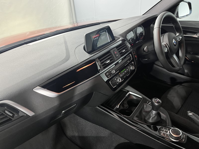 2019 (69) BMW 2 SERIES 218i M Sport 2dr [Nav] 5577547