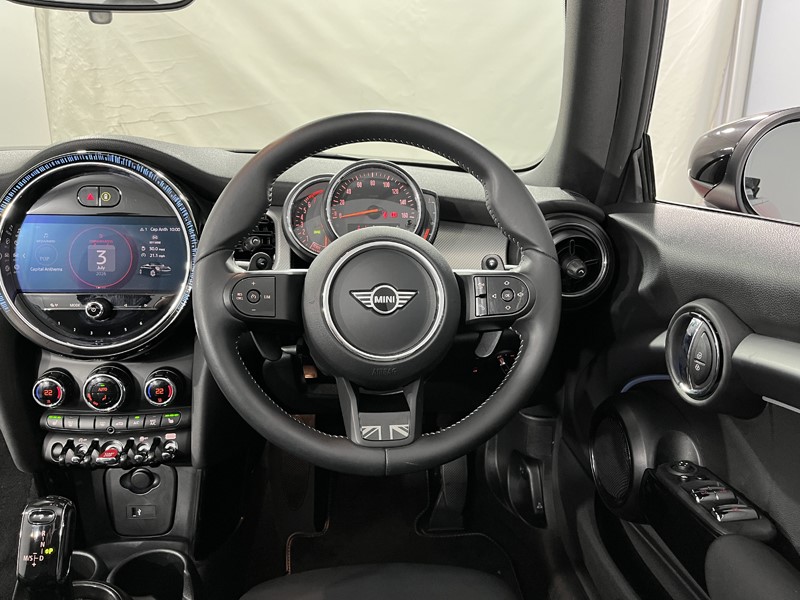2022 (72) MINI CONVERTIBLE 2.0 Cooper S Exclusive 2dr Auto 5577929