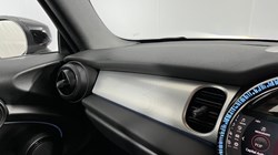 2022 (72) MINI CONVERTIBLE 2.0 Cooper S Exclusive 2dr Auto 5577948