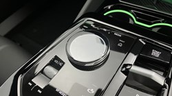 2025 (75) BMW 5 SERIES 520i M Sport Pro 4dr Auto 5677553