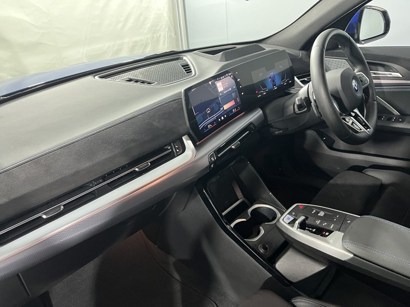 2024 (24) BMW iX2 230kW xDrive30 M Sport 65kWh 5dr Auto 5567526