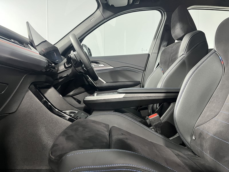 2024 (24) BMW iX1 150kW eDrive20 M Sport 65kWh 5dr Auto 5571670