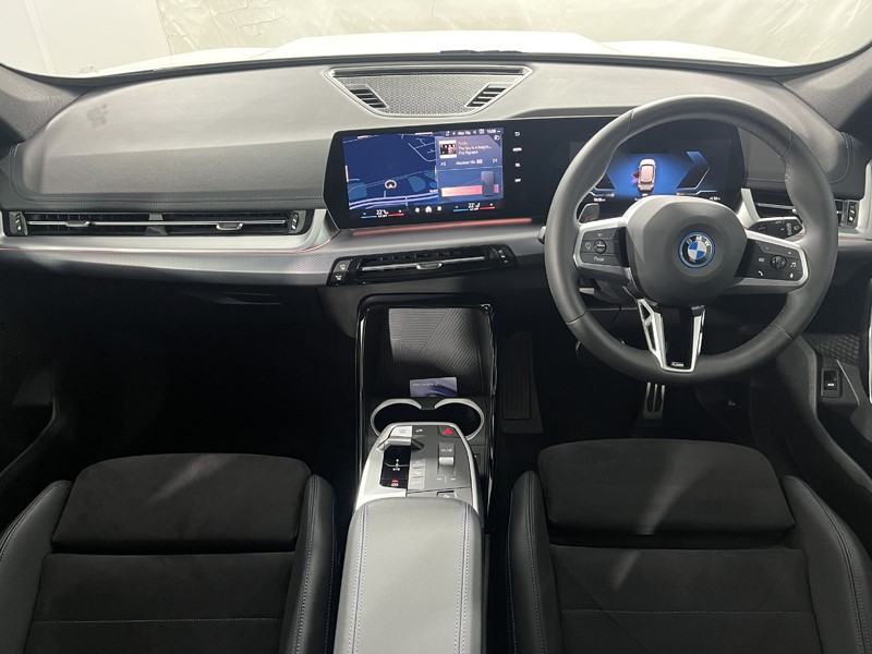 2024 (24) BMW iX1 150kW eDrive20 M Sport 65kWh 5dr Auto 5571640