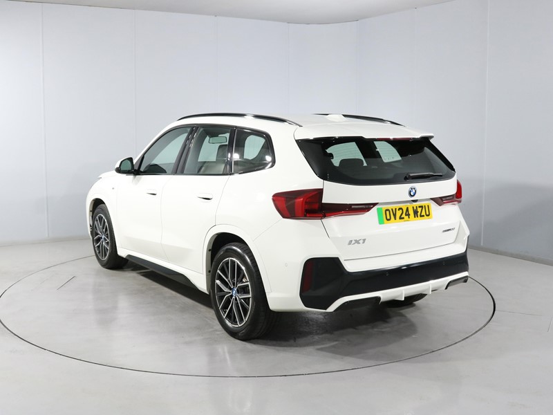 2024 (24) BMW iX1 150kW eDrive20 M Sport 65kWh 5dr Auto 5571638