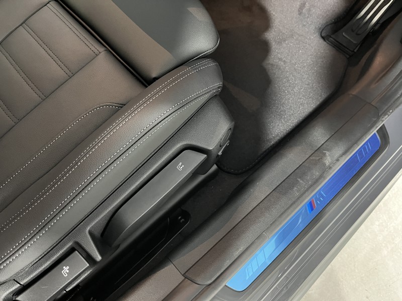 2026 (26) BMW 3 SERIES 320i M Sport 5dr Step Auto 5852731