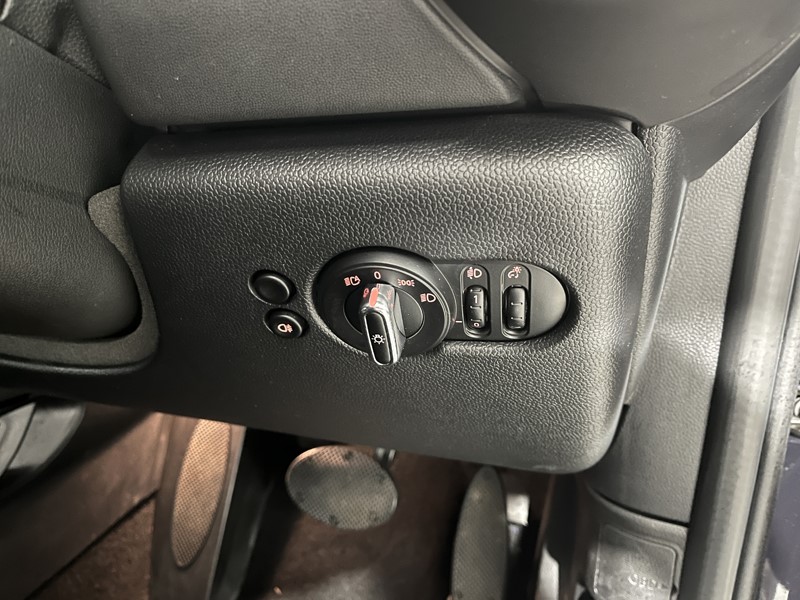 2021 (71) MINI HATCHBACK 1.5 Cooper Exclusive 3dr Auto 5567355