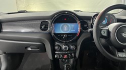 2021 (71) MINI HATCHBACK 1.5 Cooper Exclusive 3dr Auto 5567338