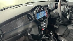 2021 (71) MINI HATCHBACK 1.5 Cooper Exclusive 3dr Auto 5567341