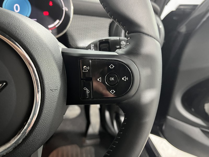 2021 (71) MINI HATCHBACK 1.5 Cooper Exclusive 3dr Auto 5567358