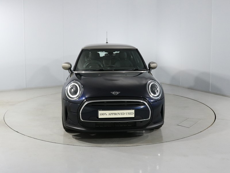 2021 (71) MINI HATCHBACK 1.5 Cooper Exclusive 3dr Auto 5567350