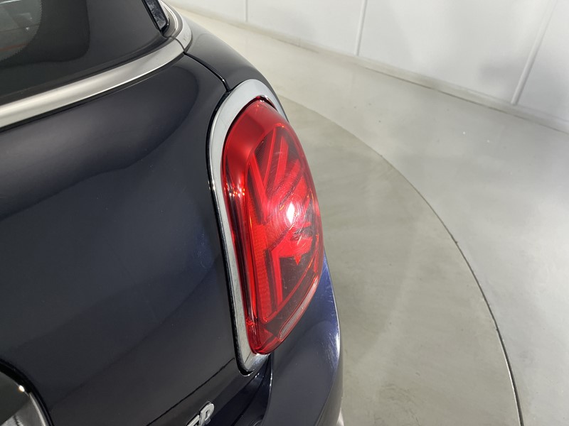 2021 (71) MINI HATCHBACK 1.5 Cooper Exclusive 3dr Auto 5567371