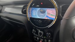 2021 (71) MINI HATCHBACK 1.5 Cooper Exclusive 3dr Auto 5567342