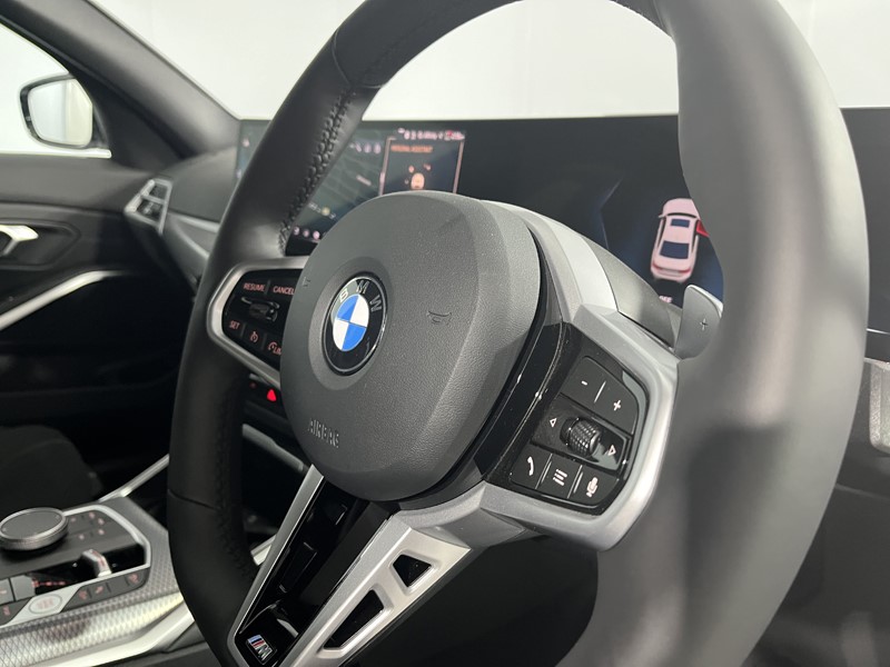 2026 (26) BMW 3 SERIES 320i M Sport 4dr Step Auto 5852396