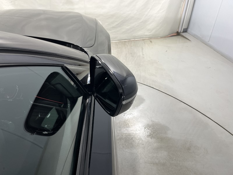2021 (21) BMW 5 SERIES 520d MHT M Sport 5dr Step Auto 5605710