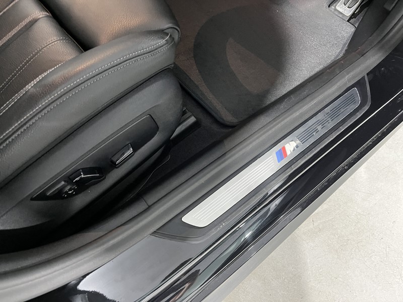 2021 (21) BMW 5 SERIES 520d MHT M Sport 5dr Step Auto 5605687