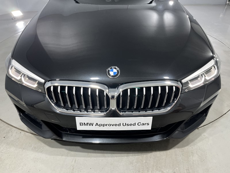 2021 (21) BMW 5 SERIES 520d MHT M Sport 5dr Step Auto 5605709