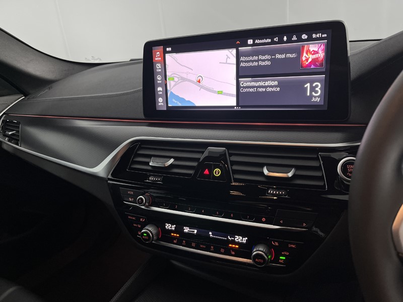 2021 (21) BMW 5 SERIES 520d MHT M Sport 5dr Step Auto 5605676