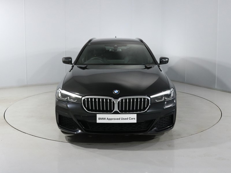 2021 (21) BMW 5 SERIES 520d MHT M Sport 5dr Step Auto 5605684