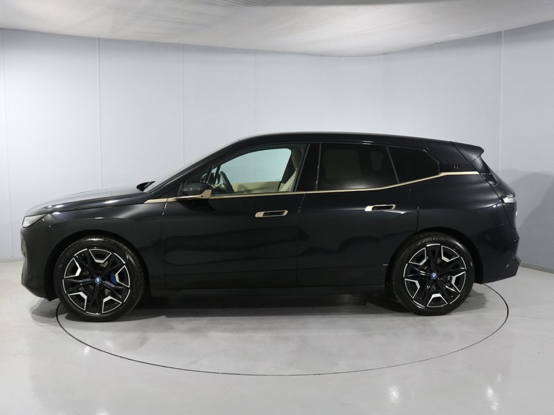 2022 (72) BMW iX 240kW xDrive40 M Sport Edition 76.6kWh 5dr Auto 5791517