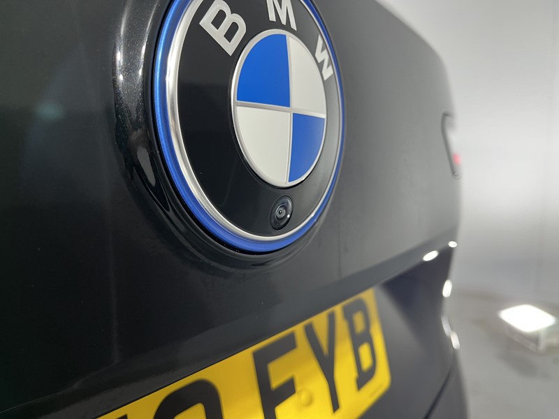 2022 (72) BMW iX 240kW xDrive40 M Sport Edition 76.6kWh 5dr Auto 5791513