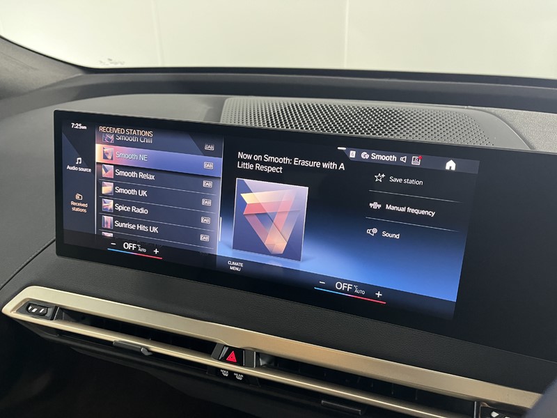 2022 (72) BMW iX 240kW xDrive40 M Sport Edition 76.6kWh 5dr Auto 5791494