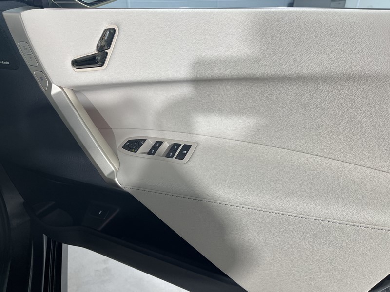 2022 (72) BMW iX 240kW xDrive40 M Sport Edition 76.6kWh 5dr Auto 5791484